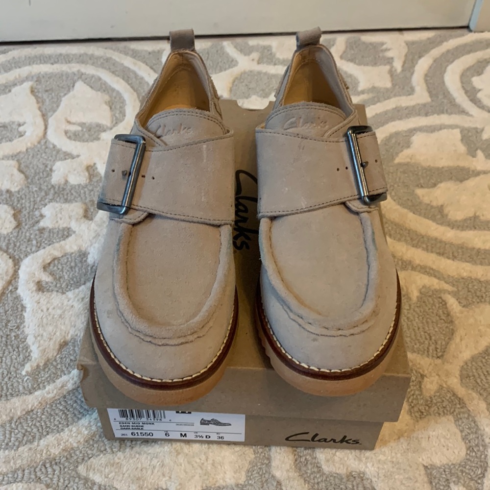 Clarks sz 6